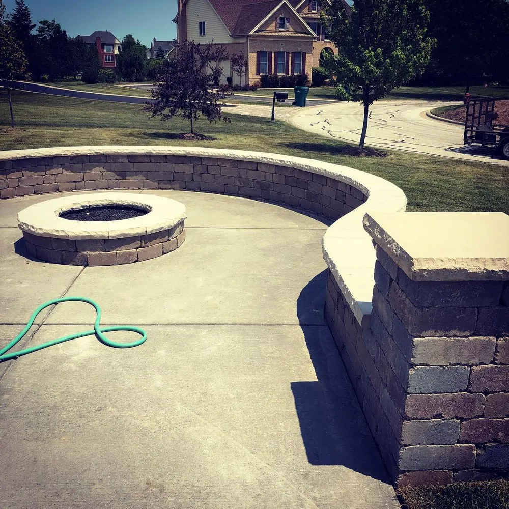 Professional yard maintenance for homes in Palatine, IL by Roots Lawn Care