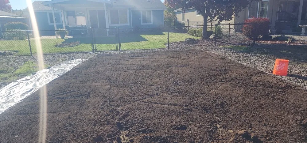 Top-rated landscape design for year-round maintenance in Roseburg, OR by Roots Run Deep Landscaping