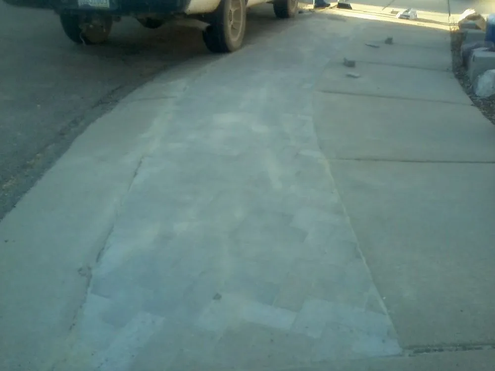 Expert yard maintenance with custom design across Tucson, AZ - Roque Team Gonzalo & Alma