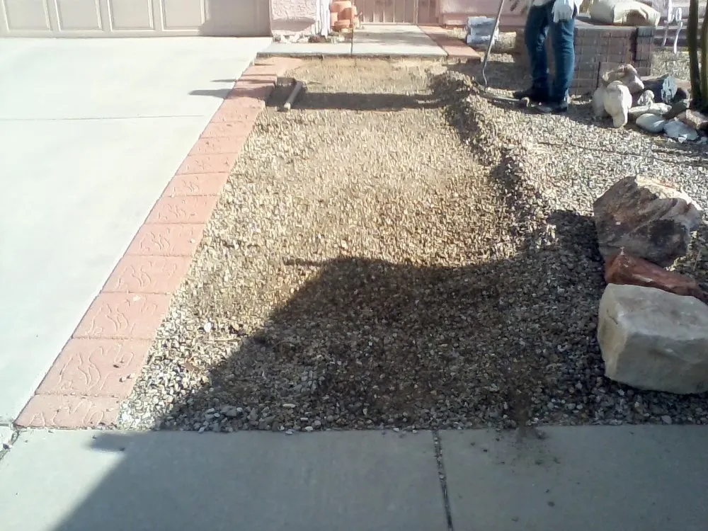 Affordable lawn care service for residential properties across Tucson, AZ - Roque Team Gonzalo & Alma