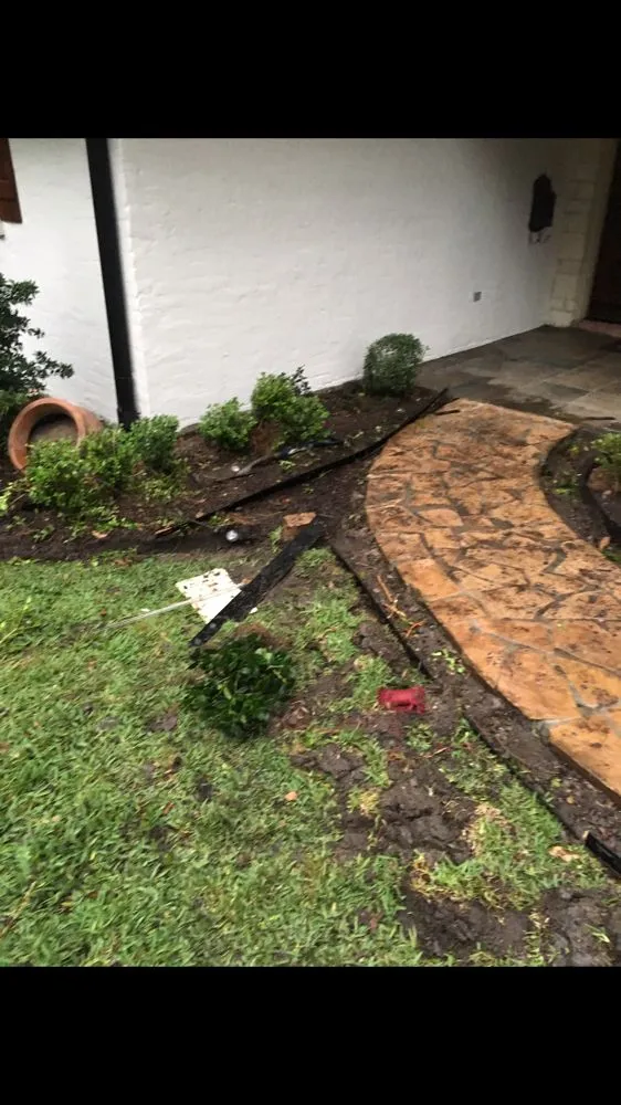 Affordable yard cleanup service in Houston, TX - Roque's Custom Landscaping