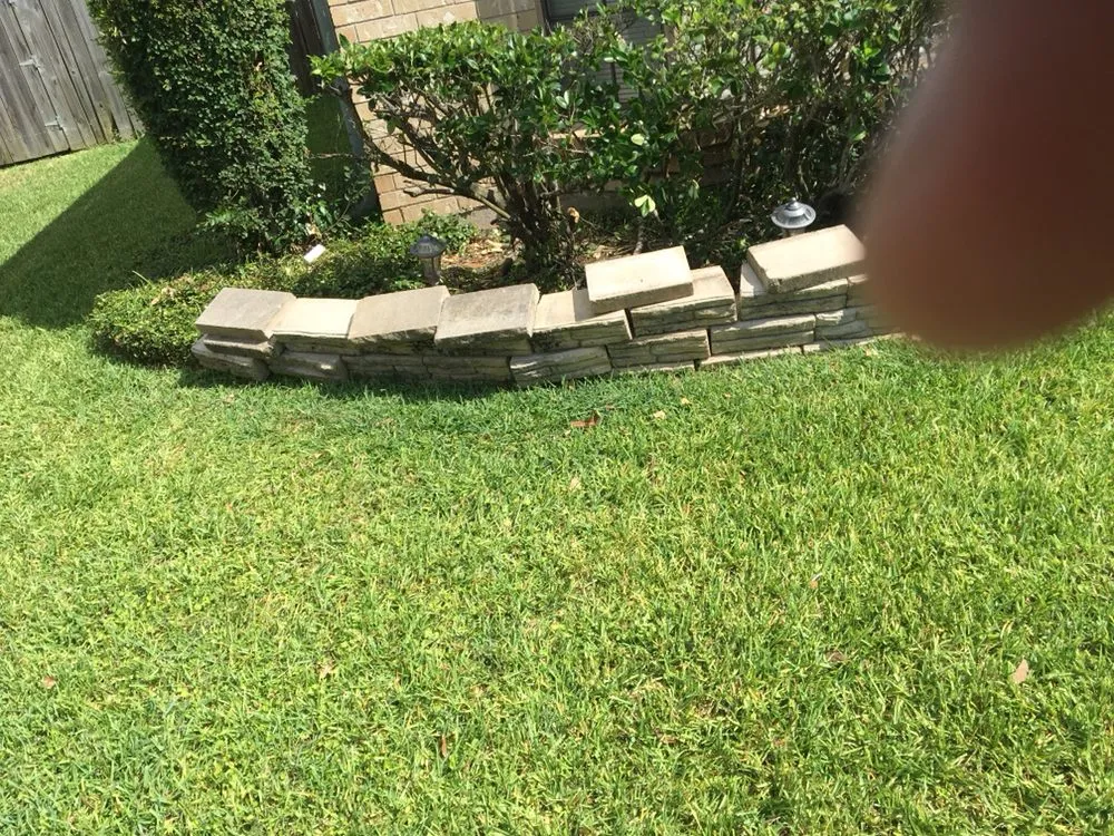 Affordable landscaping services in Houston, TX - Roque's Custom Landscaping