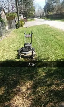 Custom outdoor landscaping experts serving La Marque, TX - Ro's LAWN CARE