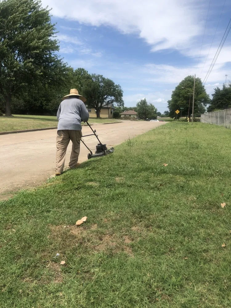 Affordable outdoor landscaping in Tulsa, OK - Rosa Mae’s Lawn Care