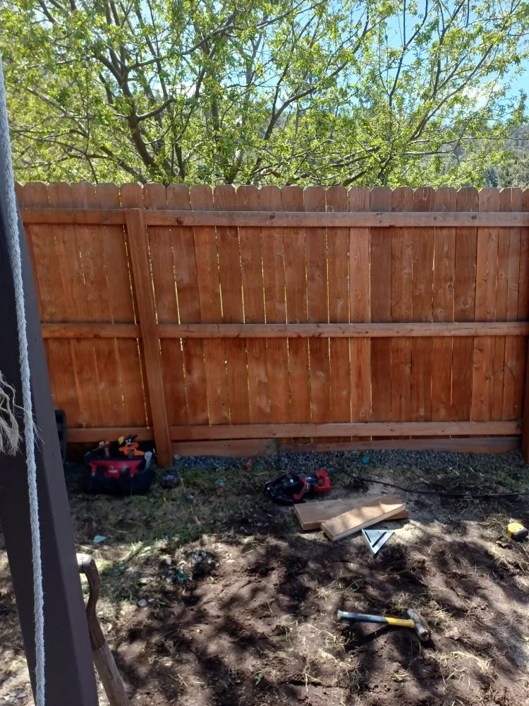 Top-rated landscaping services for residential properties in Klamath Falls, OR by Rosales garden &construction