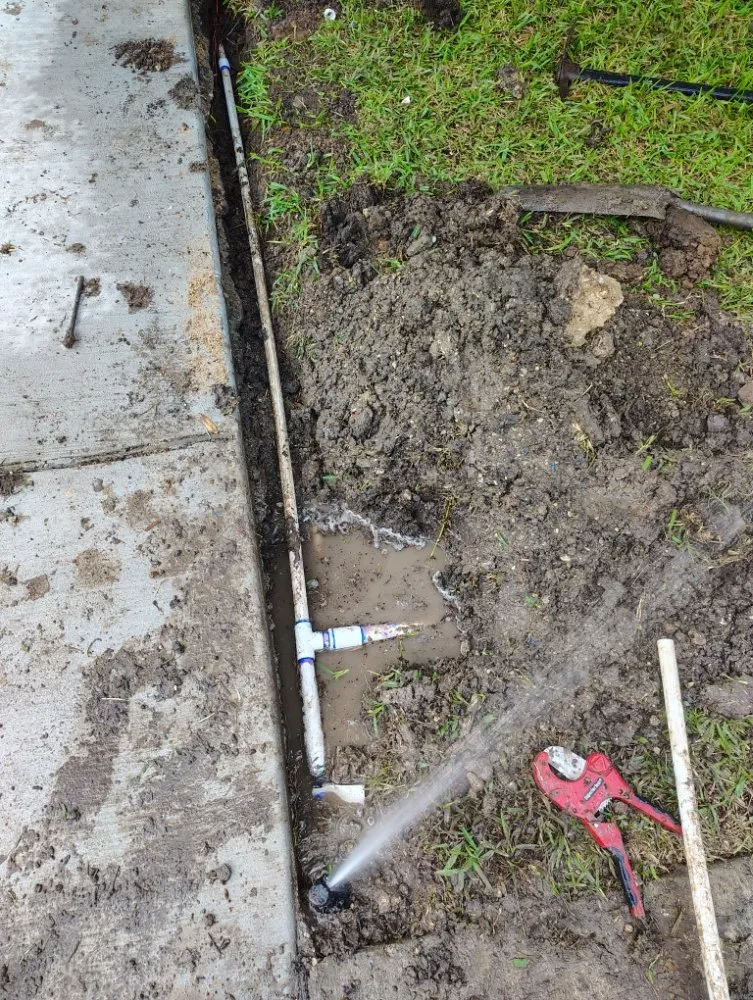 Custom lawn care service in Lago Vista, TX - Rosales Landscaping