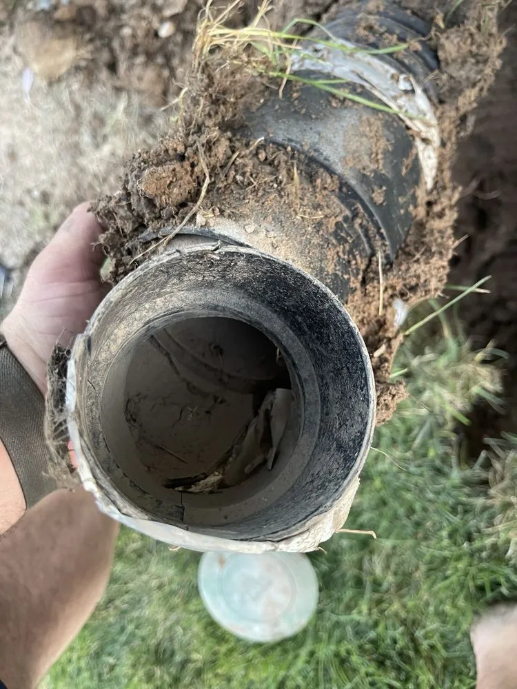 Expert yard cleanup service near you across Orem, UT - Rosas Construction