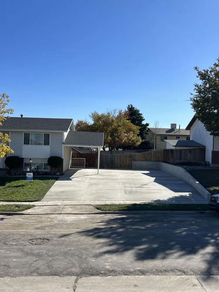 Reliable yard maintenance for residential properties across Orem, UT - Rosas Construction