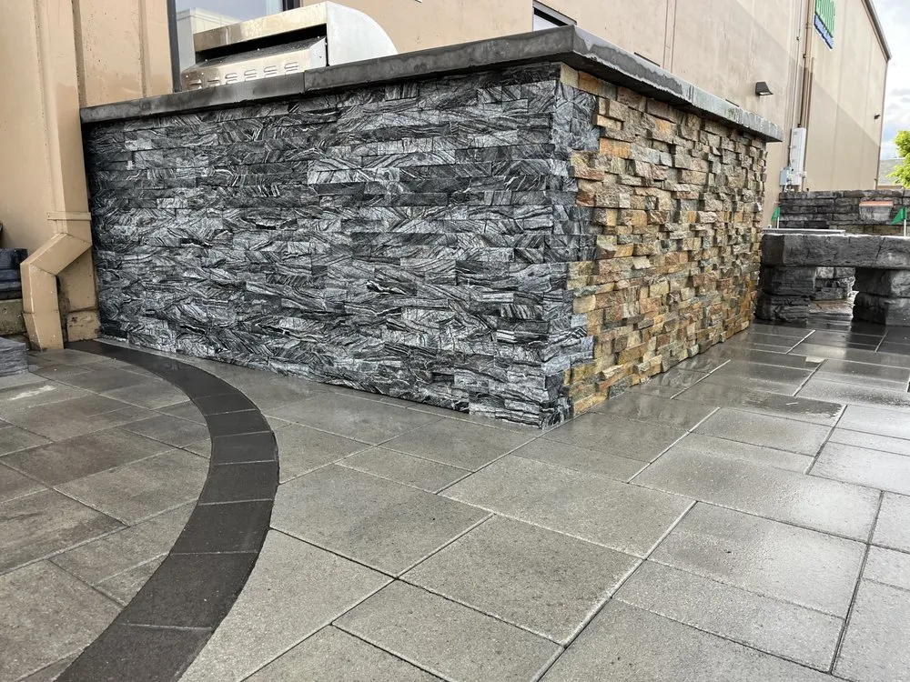 Expert landscape installation in Beaverton, OR by Rosas Hardscape Services