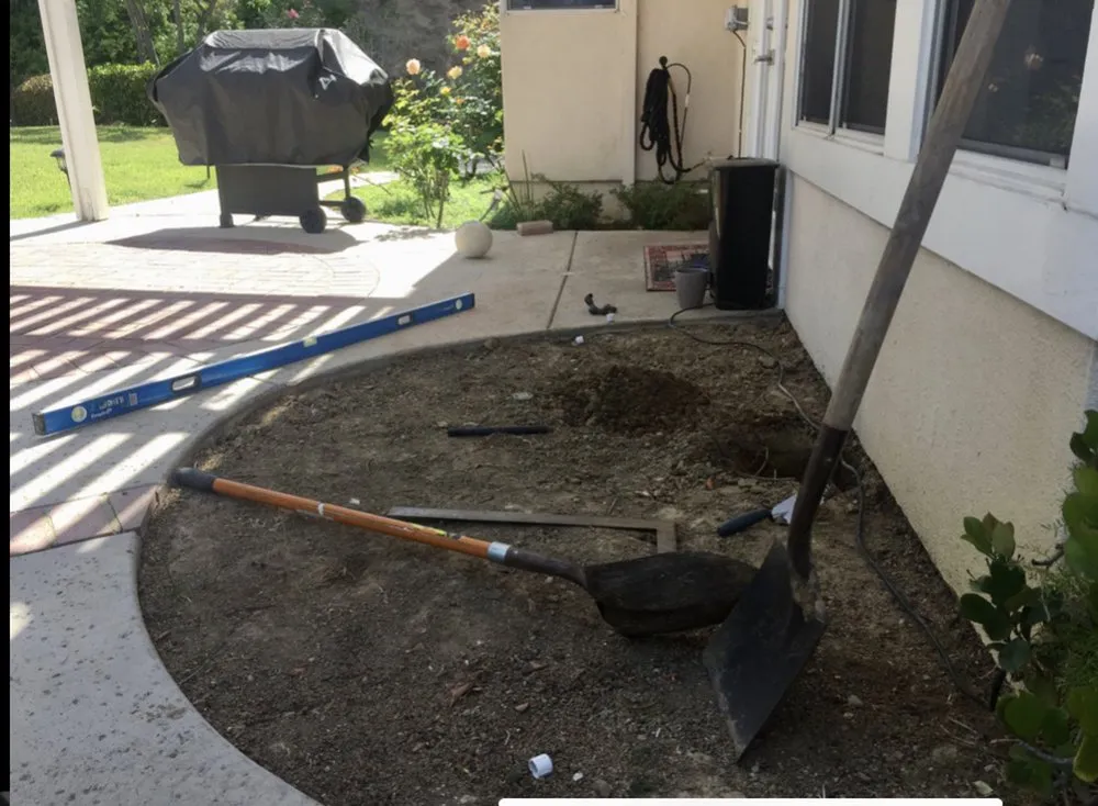 Custom lawn mowing service in Los Angeles, CA by Rosas Landscape