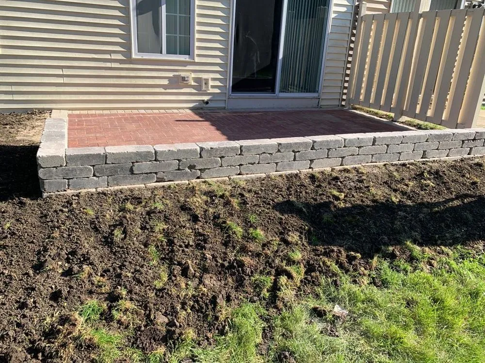 Expert lawn mowing service experts serving Island Lake, IL - Rosas Landscaping & Ice Control