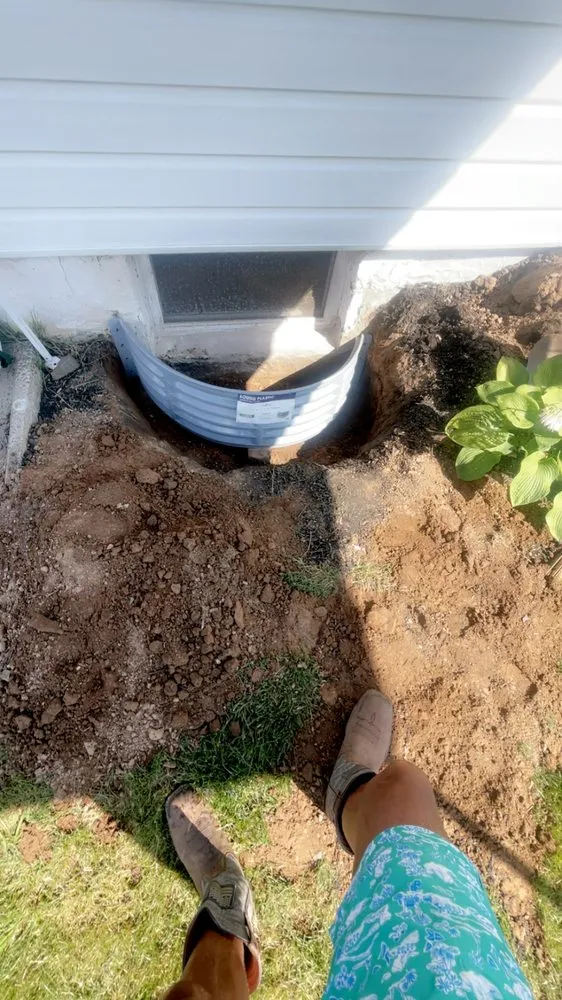 Local lawn mowing service in Collingdale, PA by Rosa’s Landscaping