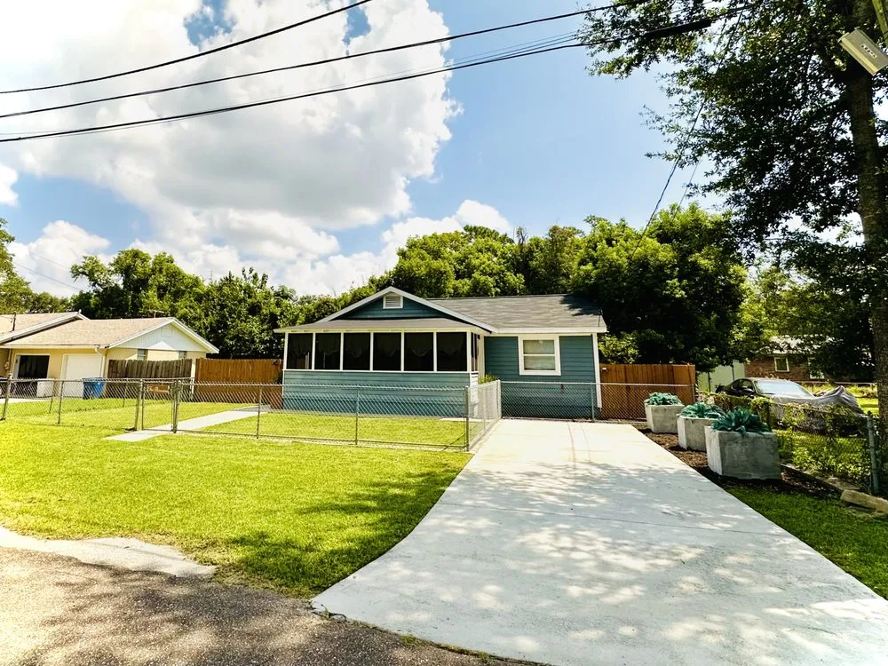 Professional landscape installation for year-round maintenance in Jacksonville, FL by Rosas Lawn Care