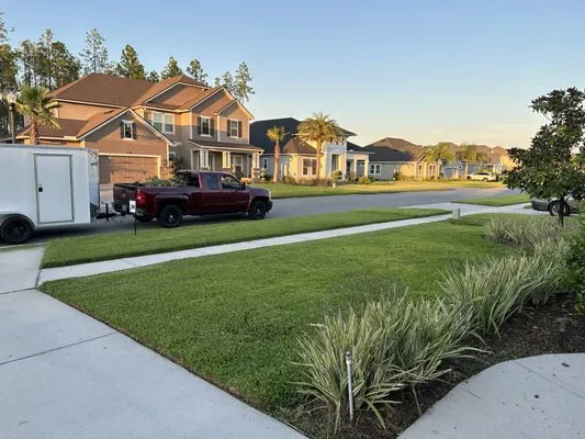 Rosas Lawn Care Logo