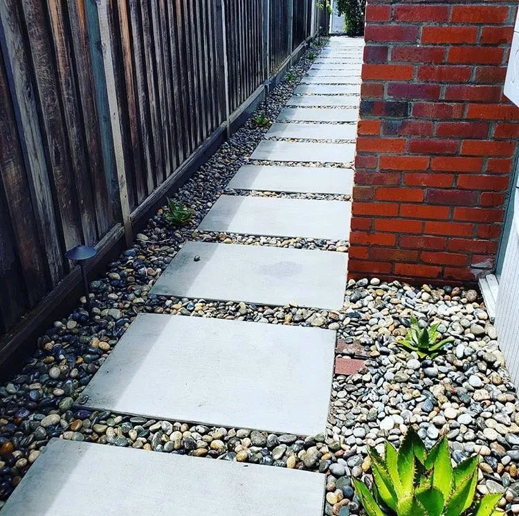 Affordable outdoor landscaping for beautiful yards across Houston, TX - Rosas Outdoor Services