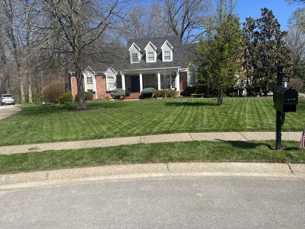 Affordable landscape design in Blue Ridge Manor, KY by Roscos Lawncare