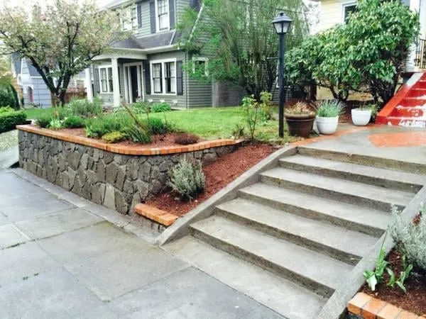 Custom yard maintenance in Milwaukie, OR - Rose City's Premier Lawn & Garden