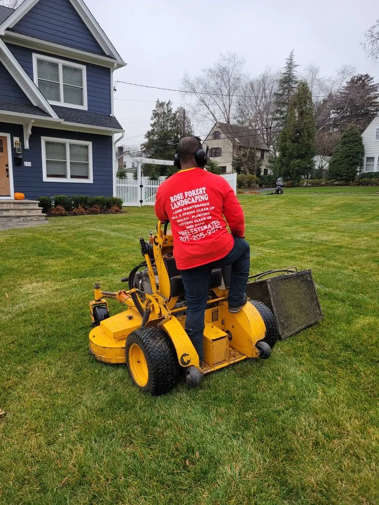 Trusted garden landscaping in Ridgewood, NJ by Rose Forest Landscaping