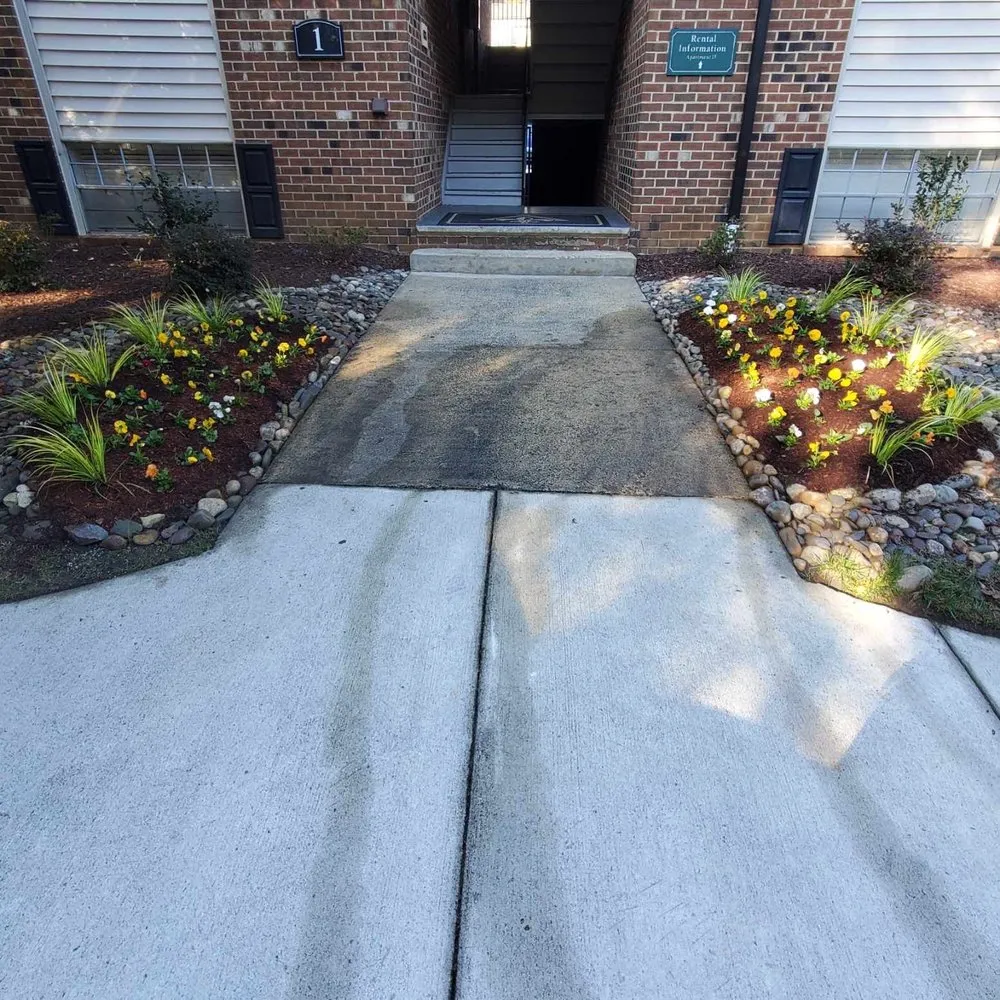 Top-rated lawn care service in Ridgewood, NJ - Rose Forest Landscaping