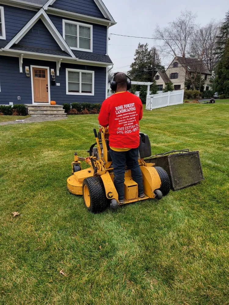 Custom landscape design with custom design in Ridgewood, NJ by Rose Forest Landscaping