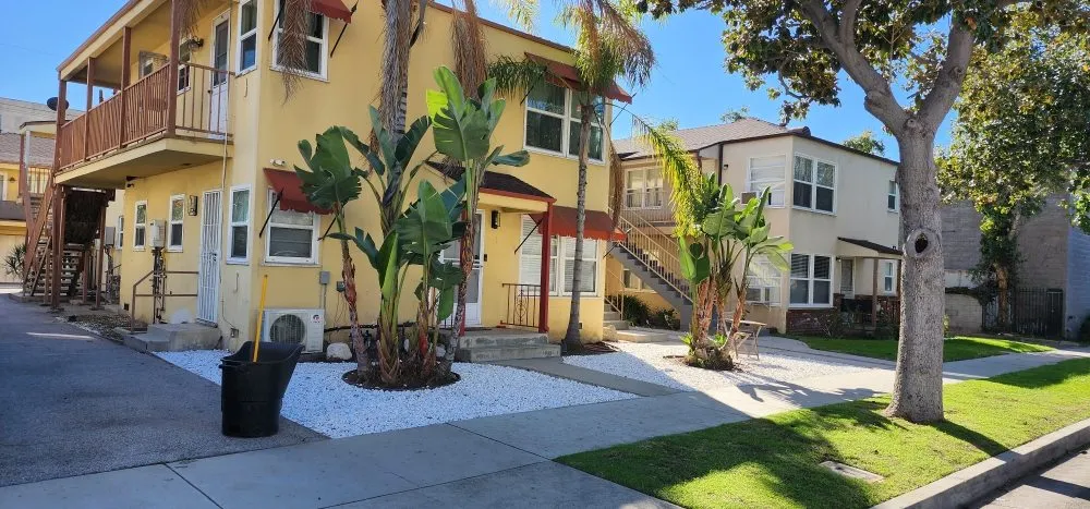 Trusted yard maintenance in Los Angeles, CA by Rose Garden Landscaping