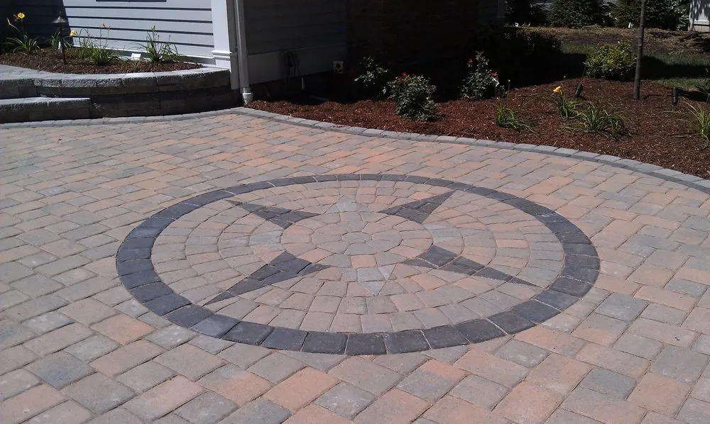 Professional yard maintenance experts serving Terre Haute, IN - Rose Hill Landscaping