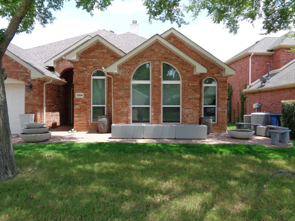 Professional residential landscaping in Lewisville, TX by Rose Landscapes