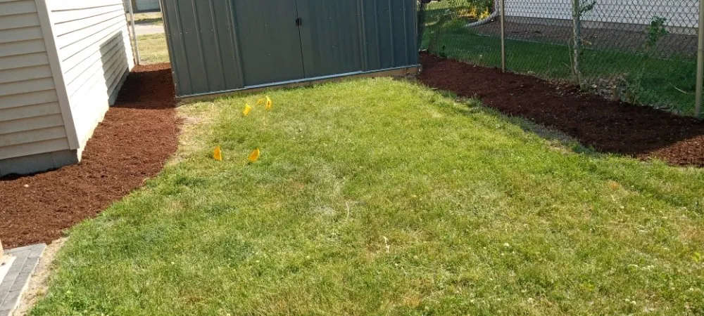 Reliable yard maintenance in Hobart, IN - Rose Landscaping & Maintenance