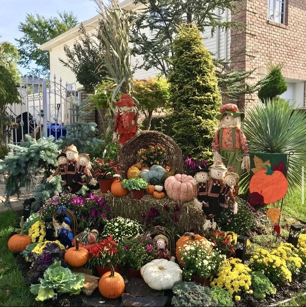 Custom garden landscaping with custom design across Staten Island, NY - Rose Landscaping