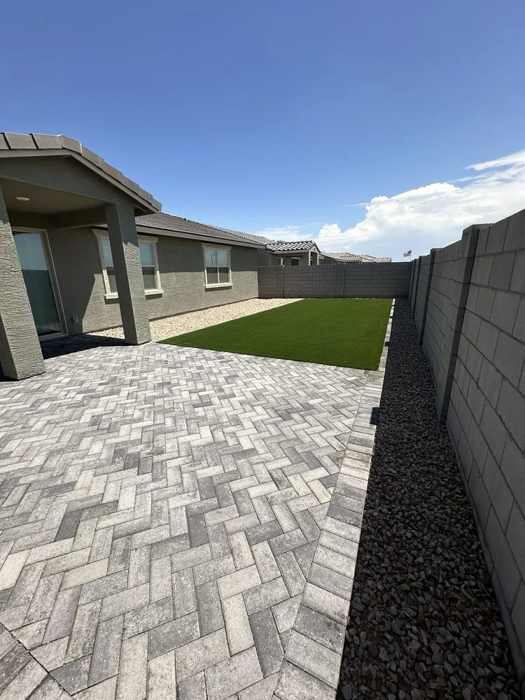 Custom yard maintenance for residential properties in Phoenix, AZ by Rosecape & Maintenance