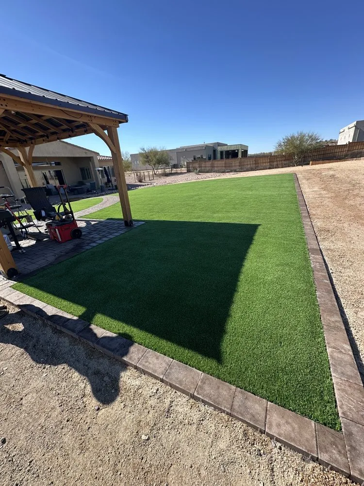 Top-rated yard cleanup service for year-round maintenance in Phoenix, AZ by Rosecape & Maintenance