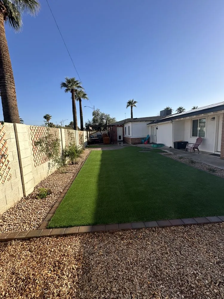 Custom landscaping services experts serving Phoenix, AZ - Rosecape & Maintenance