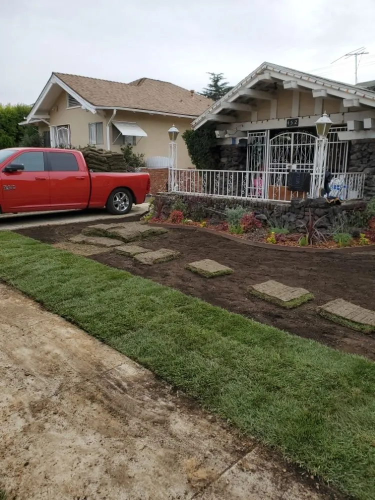 Local residential landscaping in Pasadena, CA - Rosemberg Landscaping & Sprinkler Systems