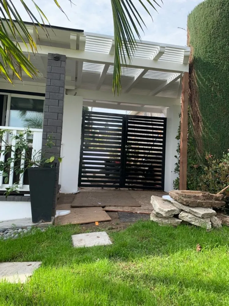 Custom residential landscaping in Pasadena, CA - Rosemberg Landscaping & Sprinkler Systems