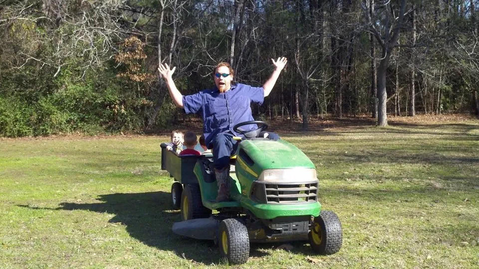 Expert landscaping services for residential properties in Longview, TX by Rosen All Season Lawn Care