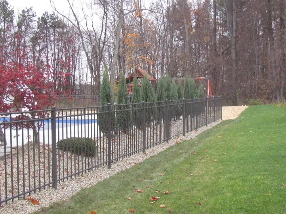 Local yard cleanup service in Creighton, PA - Rosenberger Scapes & Contracting