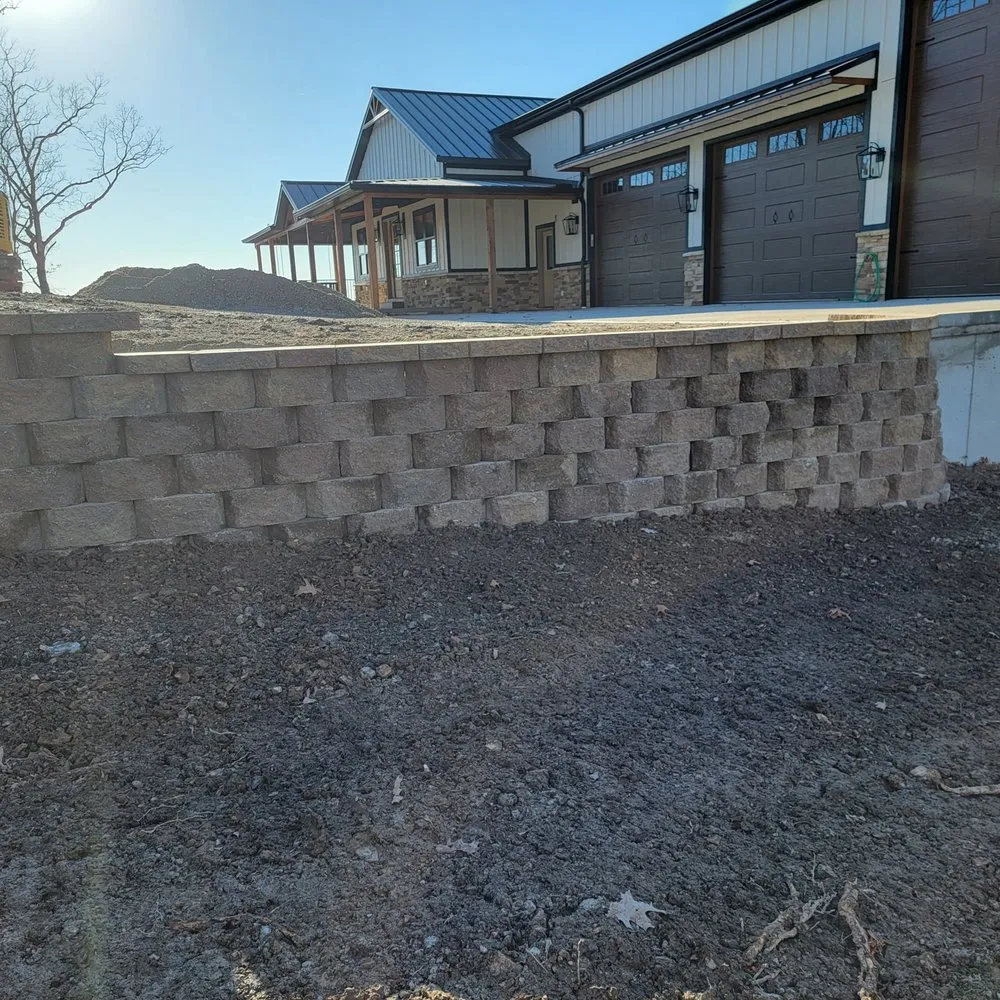 Top-rated landscape installation in Rockaway Beach, MO by Rosendo Marin