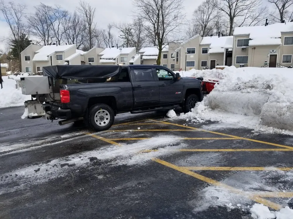 Local lawn mowing service near you across Katonah, NY - Rosendo Mason & Contracting