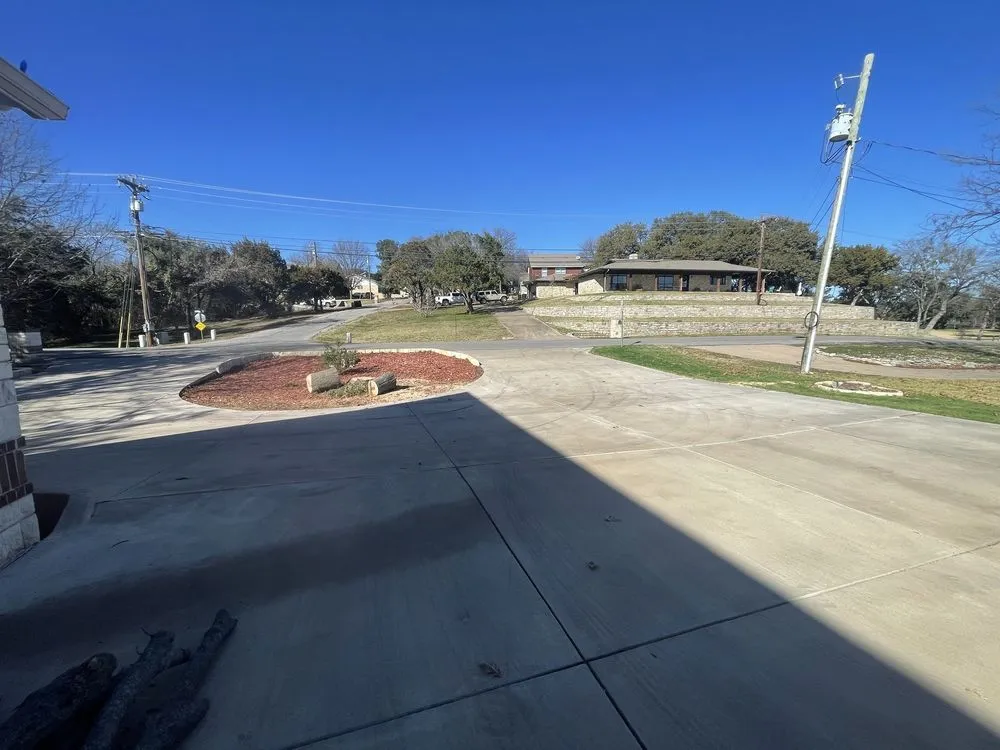 Top-rated landscape design in Granbury, TX - Rose's Home Services