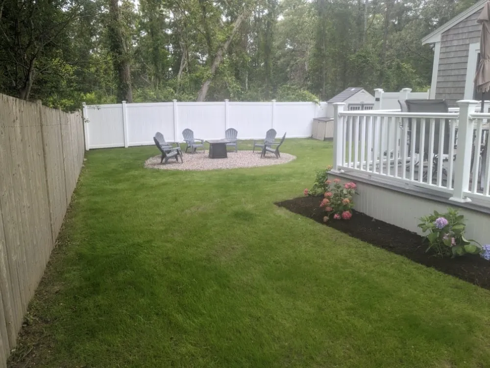 Professional lawn mowing service in Barnstable, MA - Rose's Landscaping & Roof cleaning