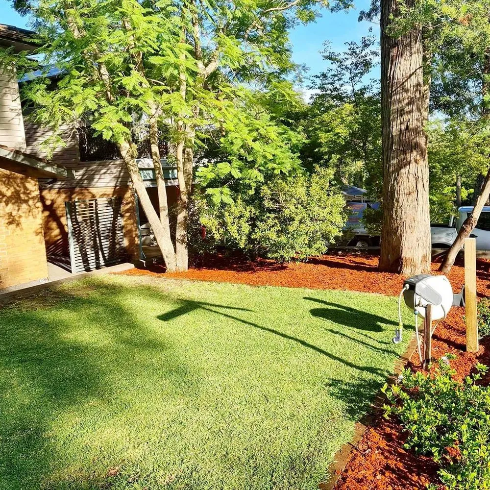 Affordable outdoor landscaping in Sacramento, CA by Roseville Lawn Care
