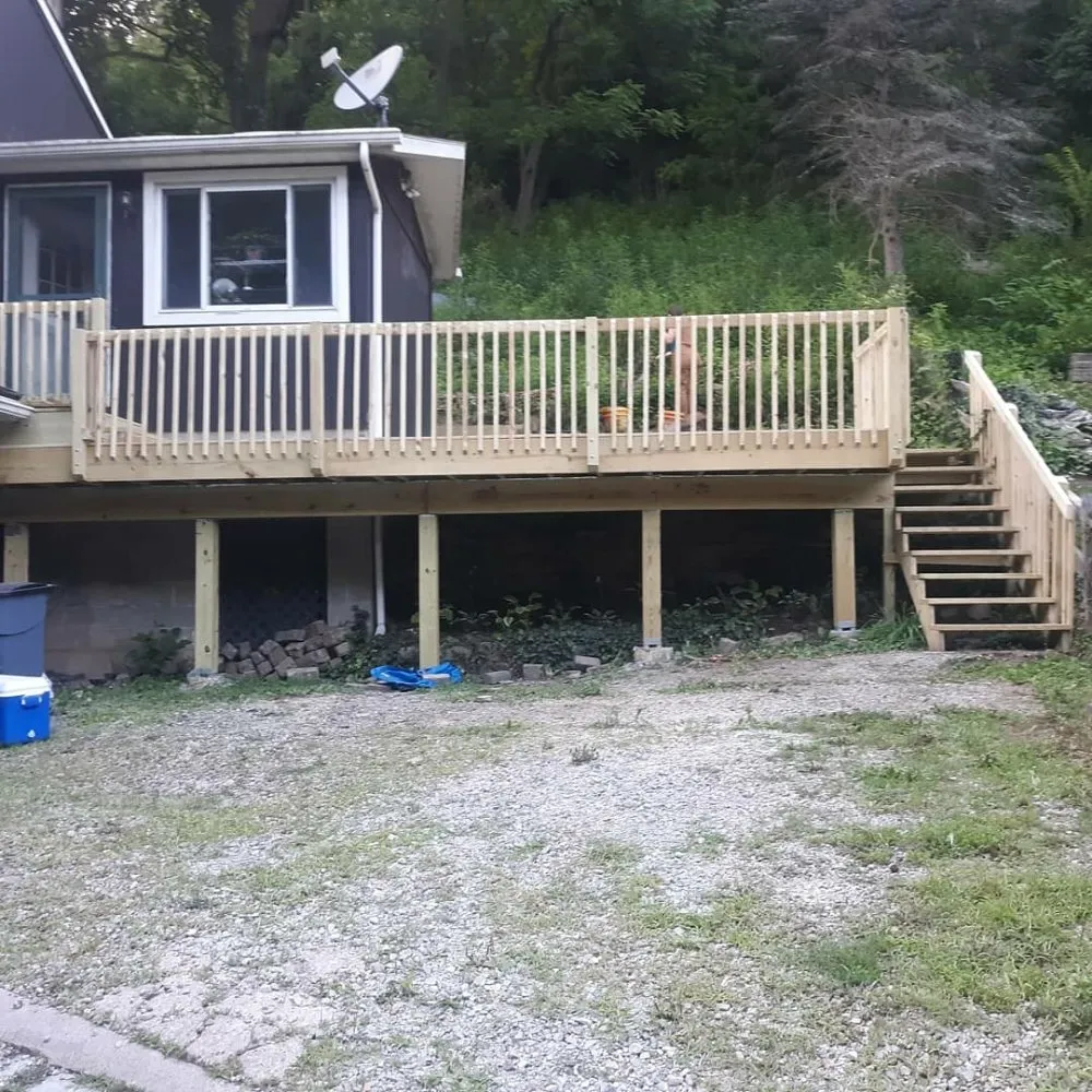 Local yard cleanup service experts serving Pittsburgh, PA - Rosewood Design