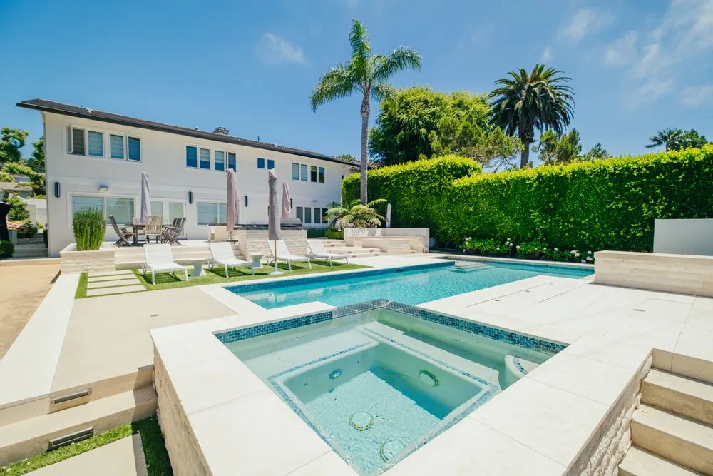 Trusted yard cleanup service in Palos Verdes Estates, CA - Rosewood Landscape