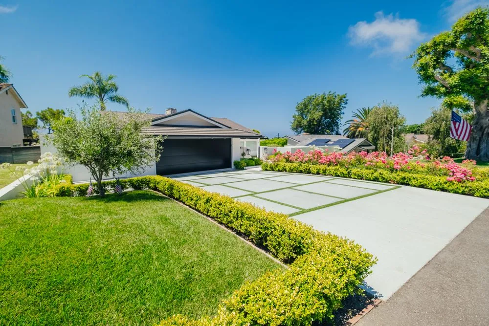 Custom landscape design for year-round maintenance across Palos Verdes Estates, CA - Rosewood Landscape