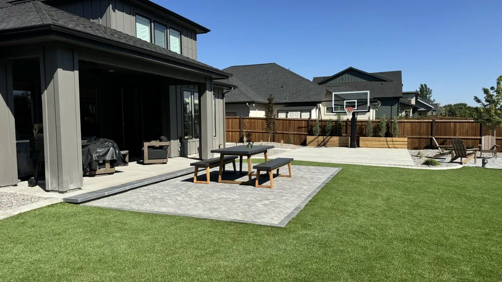 Professional garden landscaping for residential properties in Nampa, ID by Rosewood Outdoor Living
