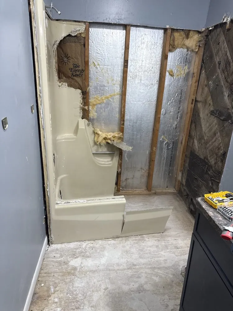 Expert yard cleanup service experts serving Jackson, MO - Ross & Diamond