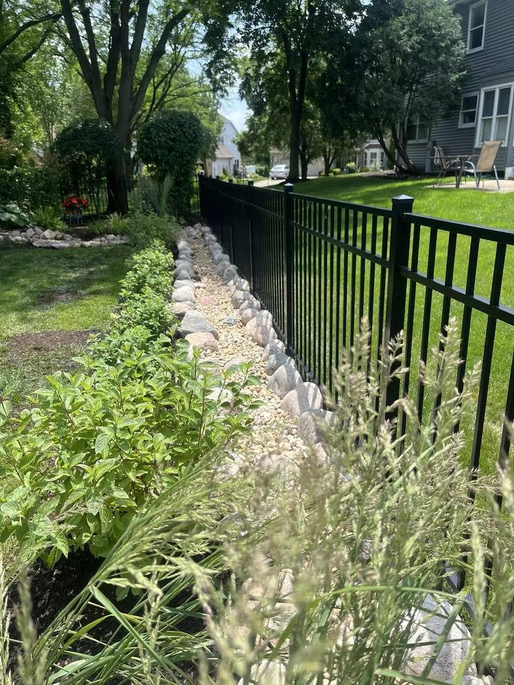 Trusted landscaping services experts serving Elmhurst, IL - Ross & Jack's Landscaping