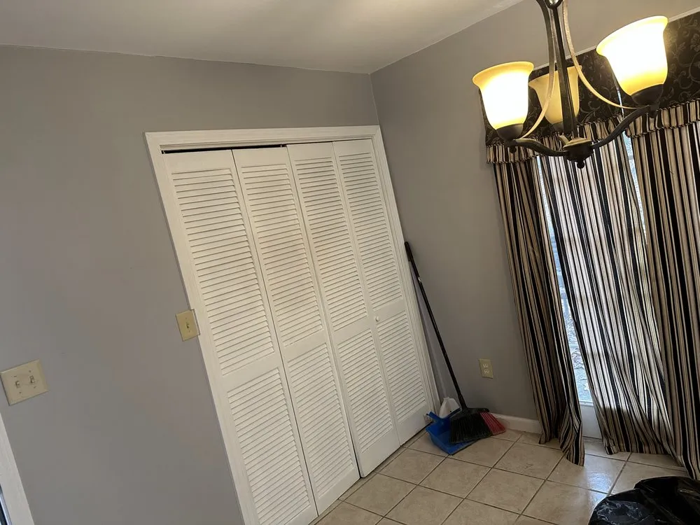 Custom lawn mowing service for residential properties in Monticello, GA by Ross Contracting & Landscaping