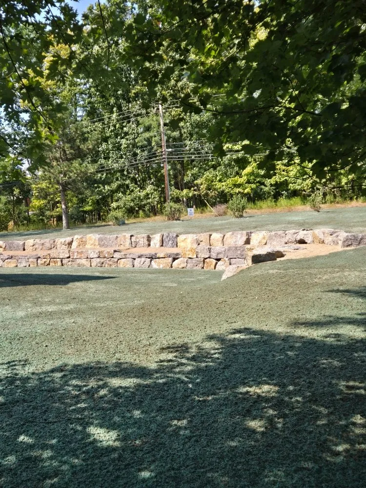 Top-rated residential landscaping experts serving Zelienople, PA - Ross Excavating