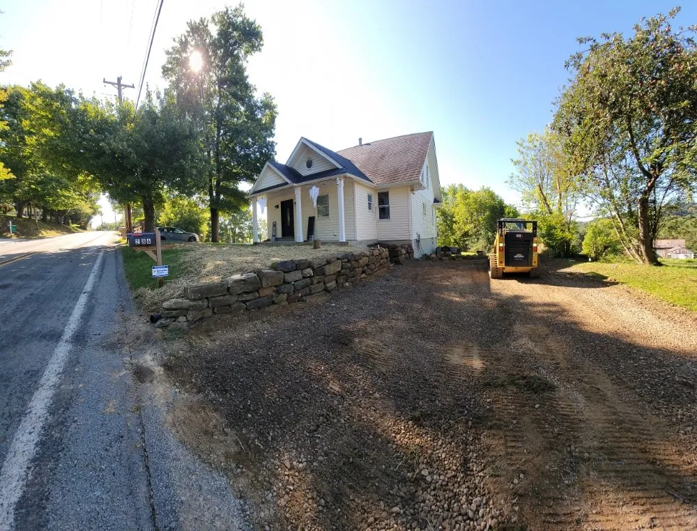 Expert lawn mowing service experts serving Zelienople, PA - Ross Excavating